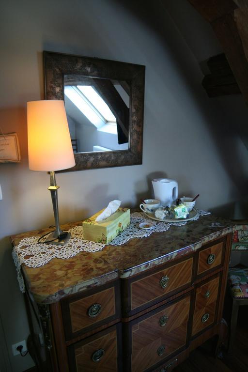 Chambre D'Hotes Du Domaine De La Haute Poignandiere Saint-Germain-de-la-Coudre Habitación foto