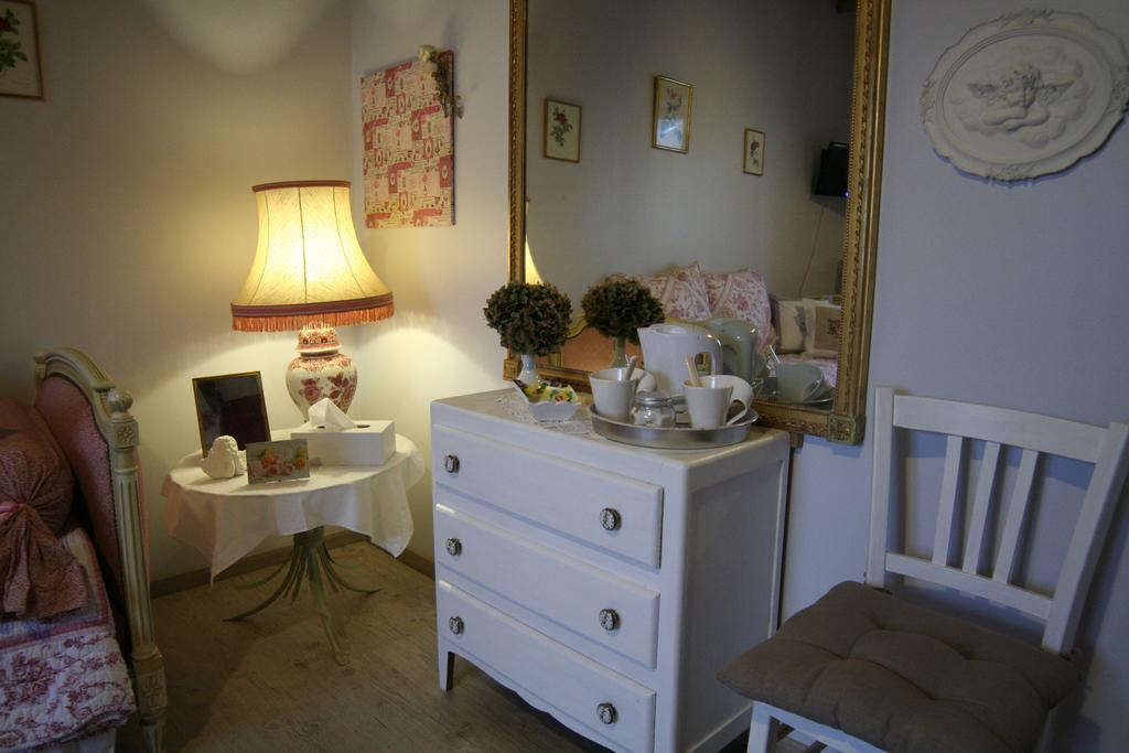 Chambre D'Hotes Du Domaine De La Haute Poignandiere Saint-Germain-de-la-Coudre Habitación foto